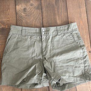 Patagonia Organic Cotton Women's Size 10 Tan Shorts